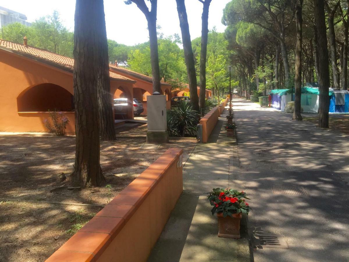 Dena Chalets - Lido Di Spina At The Beach Extérieur photo