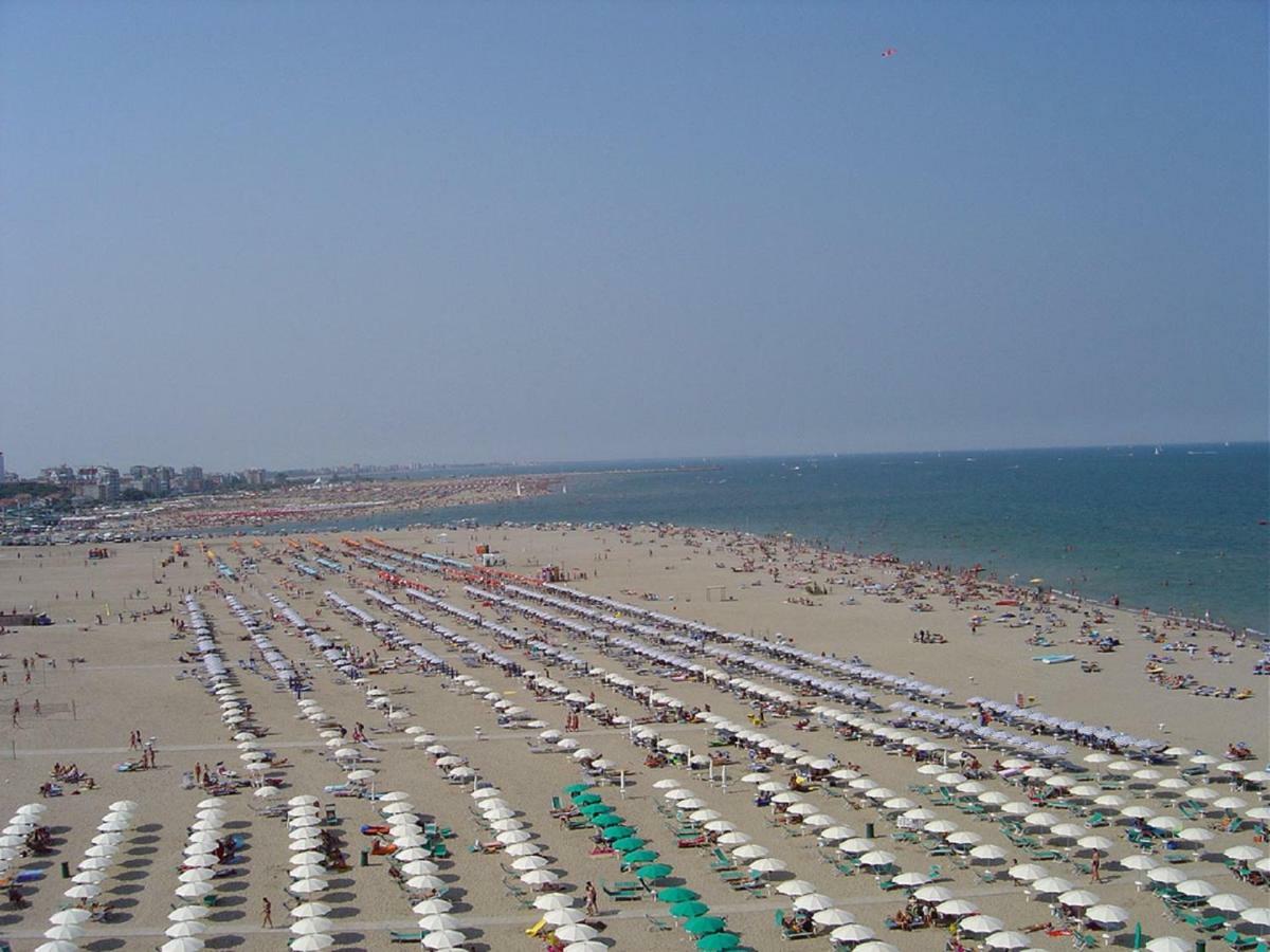 Dena Chalets - Lido Di Spina At The Beach Extérieur photo